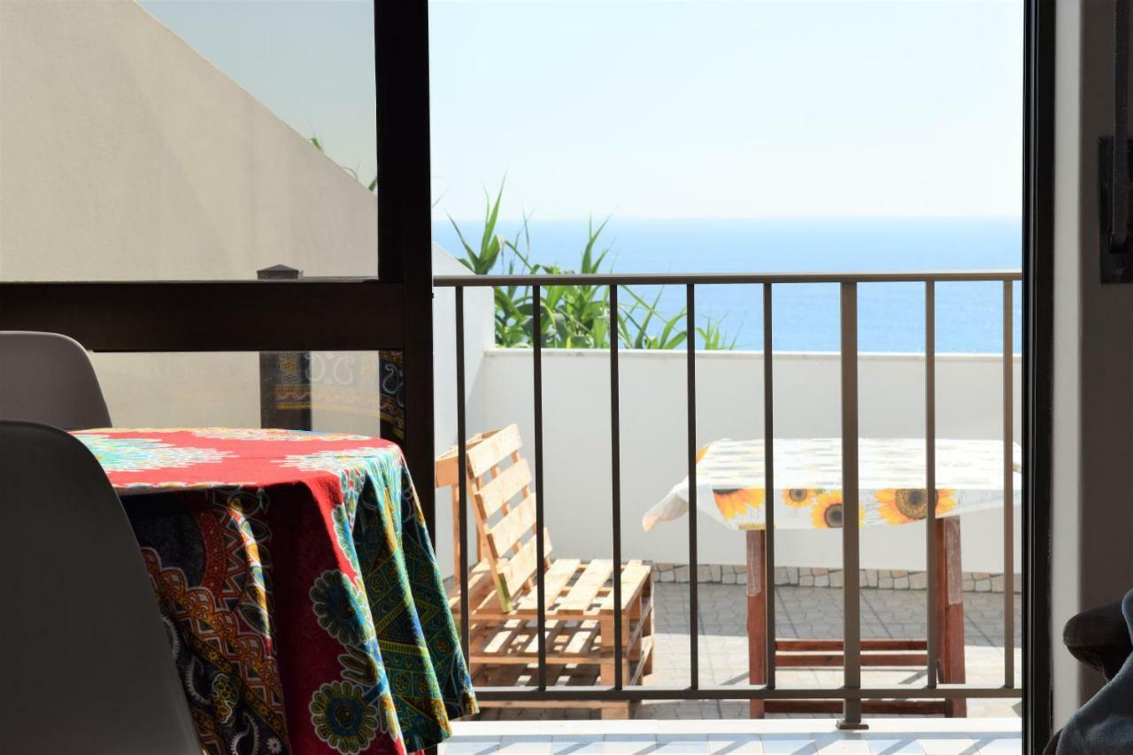 Casa Dos Passarinhos-Seaview@Nazare Hotel Bagian luar foto
